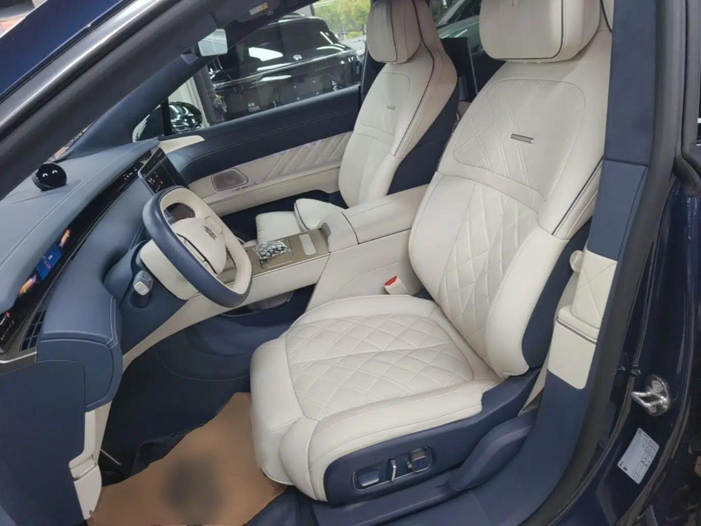 Nio ET9 2025 100kWh Signature Edition — миниатюра 17