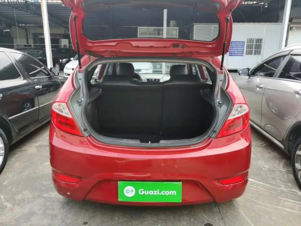Hyundai Verna Ray 2016 1.4L Automatic Leading-Edge GLX — миниатюра 22