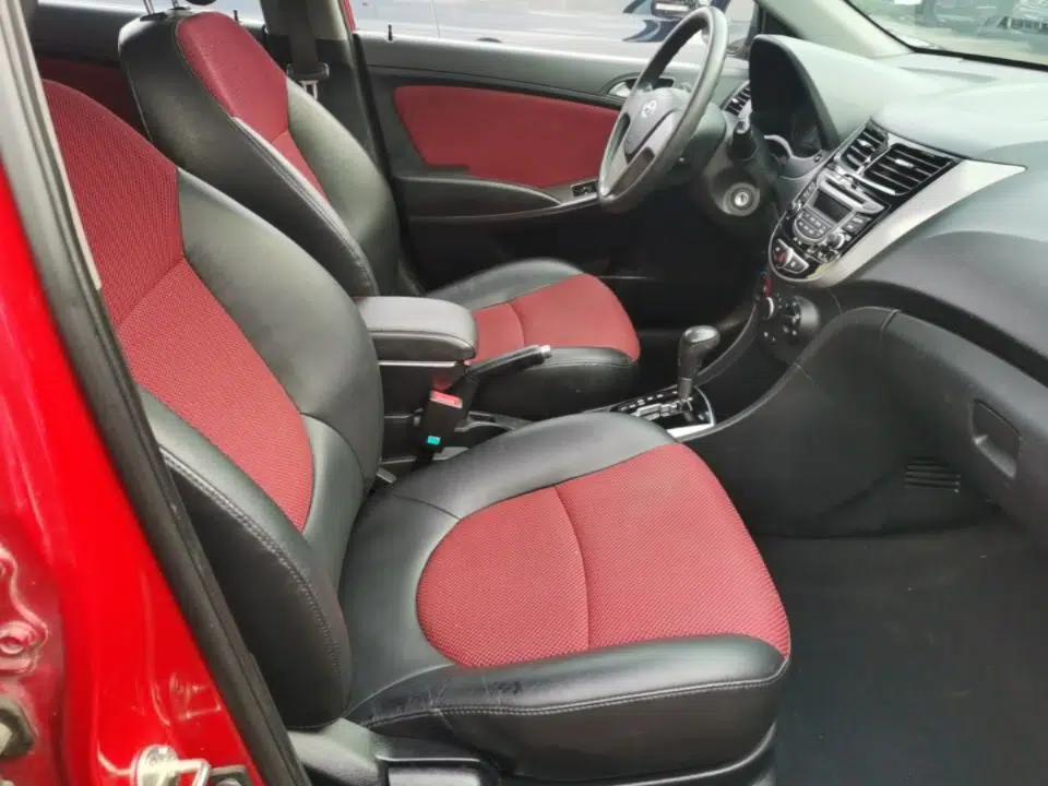Hyundai Verna Ray 2016 1.4L Automatic Leading-Edge GLX — миниатюра 23