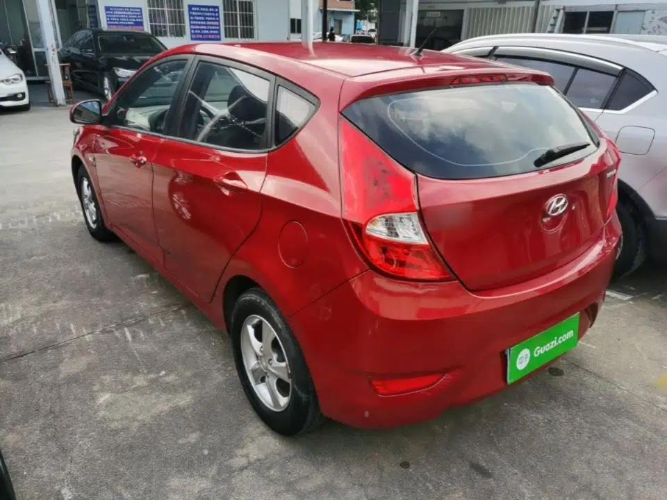 Hyundai Verna Ray 2016 1.4L Automatic Leading-Edge GLX — миниатюра 4