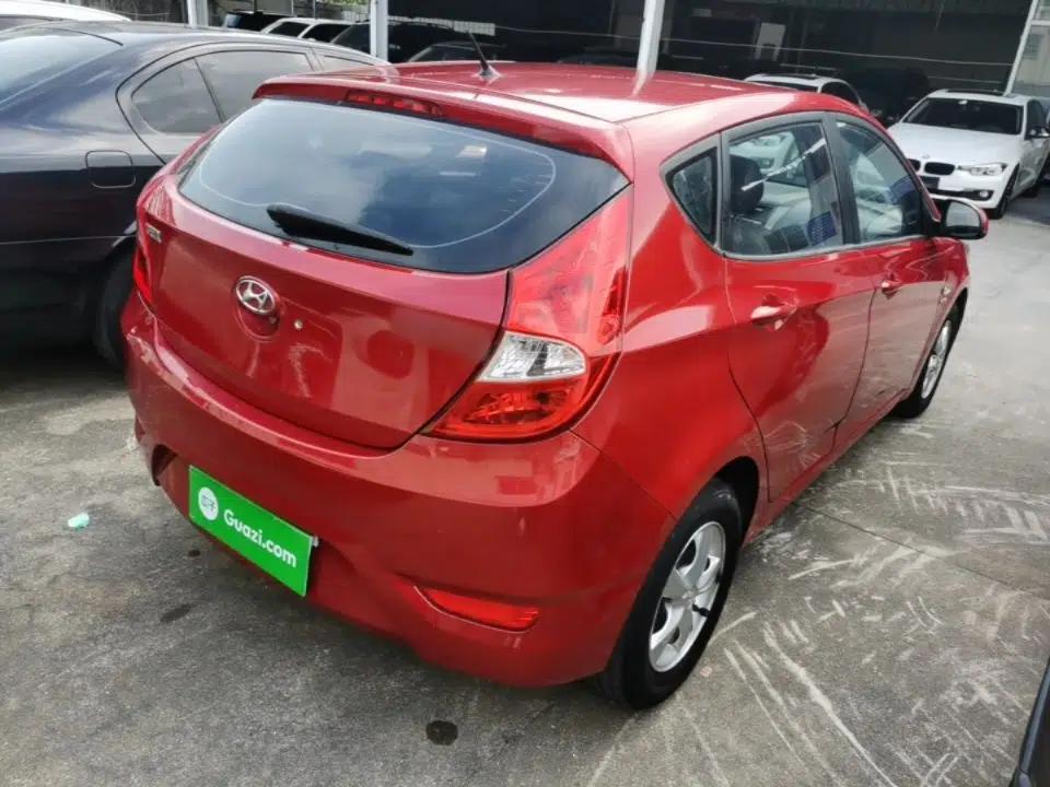Hyundai Verna Ray 2016 1.4L Automatic Leading-Edge GLX — миниатюра 6