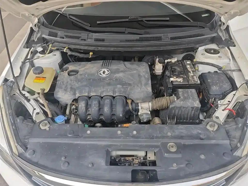 Dongfeng Fengshen A60 2016 Model 1.5L Manual Deluxe Edition — миниатюра 20