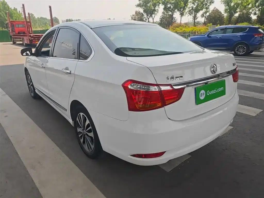 Dongfeng Fengshen A60 2016 Model 1.5L Manual Deluxe Edition — миниатюра 5