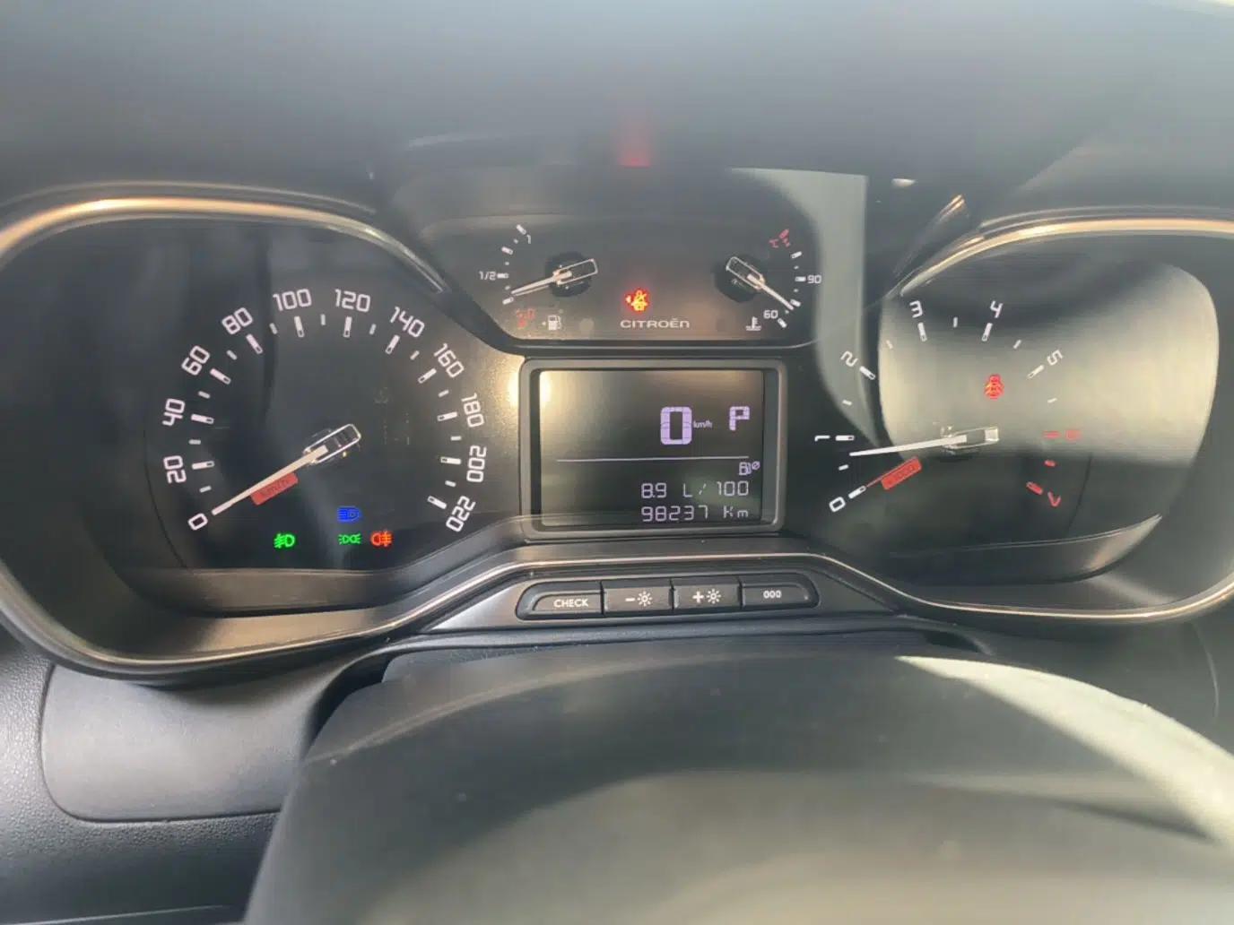 Citroen C4 AIRCROSS Yunyi 2018 350THP Automatic Internet E-Zhi Edition — миниатюра 15