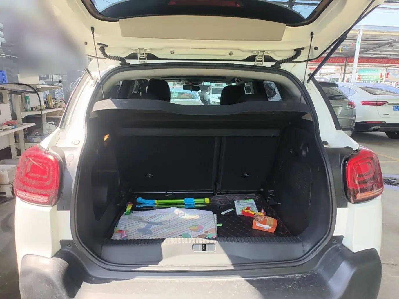 Citroen C4 AIRCROSS Yunyi 2018 350THP Automatic Internet E-Zhi Edition — миниатюра 22