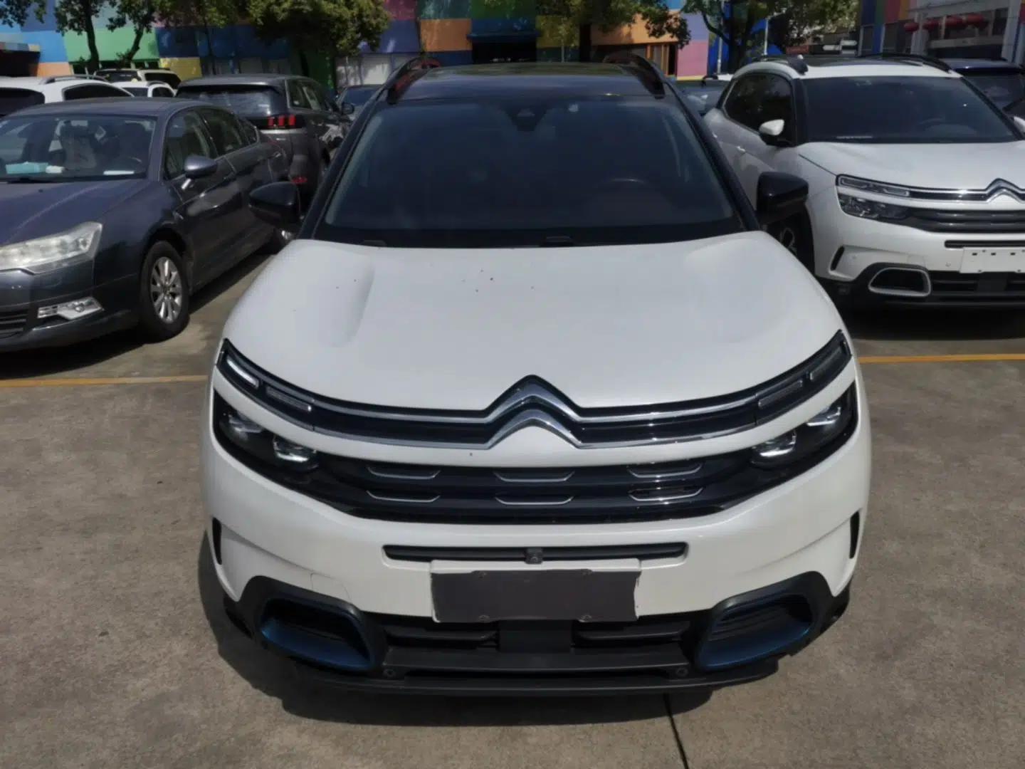 Citroen C5 AIRCROSS New Energy 2020 1.6T Four-Wheel Drive Plug-in Hybrid Luxury Model — миниатюра 2