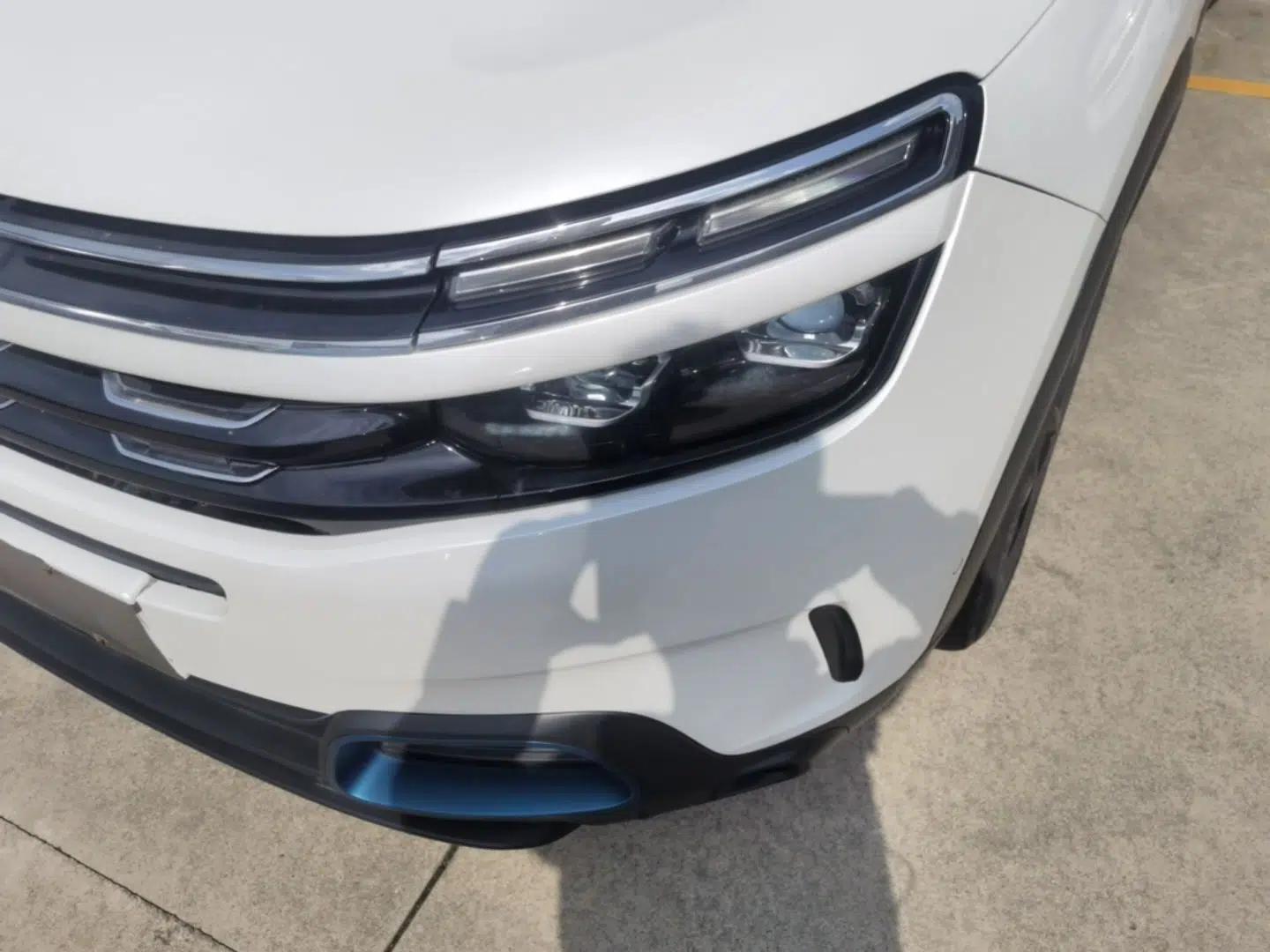 Citroen C5 AIRCROSS New Energy 2020 1.6T Four-Wheel Drive Plug-in Hybrid Luxury Model — миниатюра 9