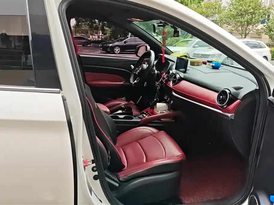 Fengguang 500 2022 Model 1.5L CVT Enjoyment Edition — миниатюра 8