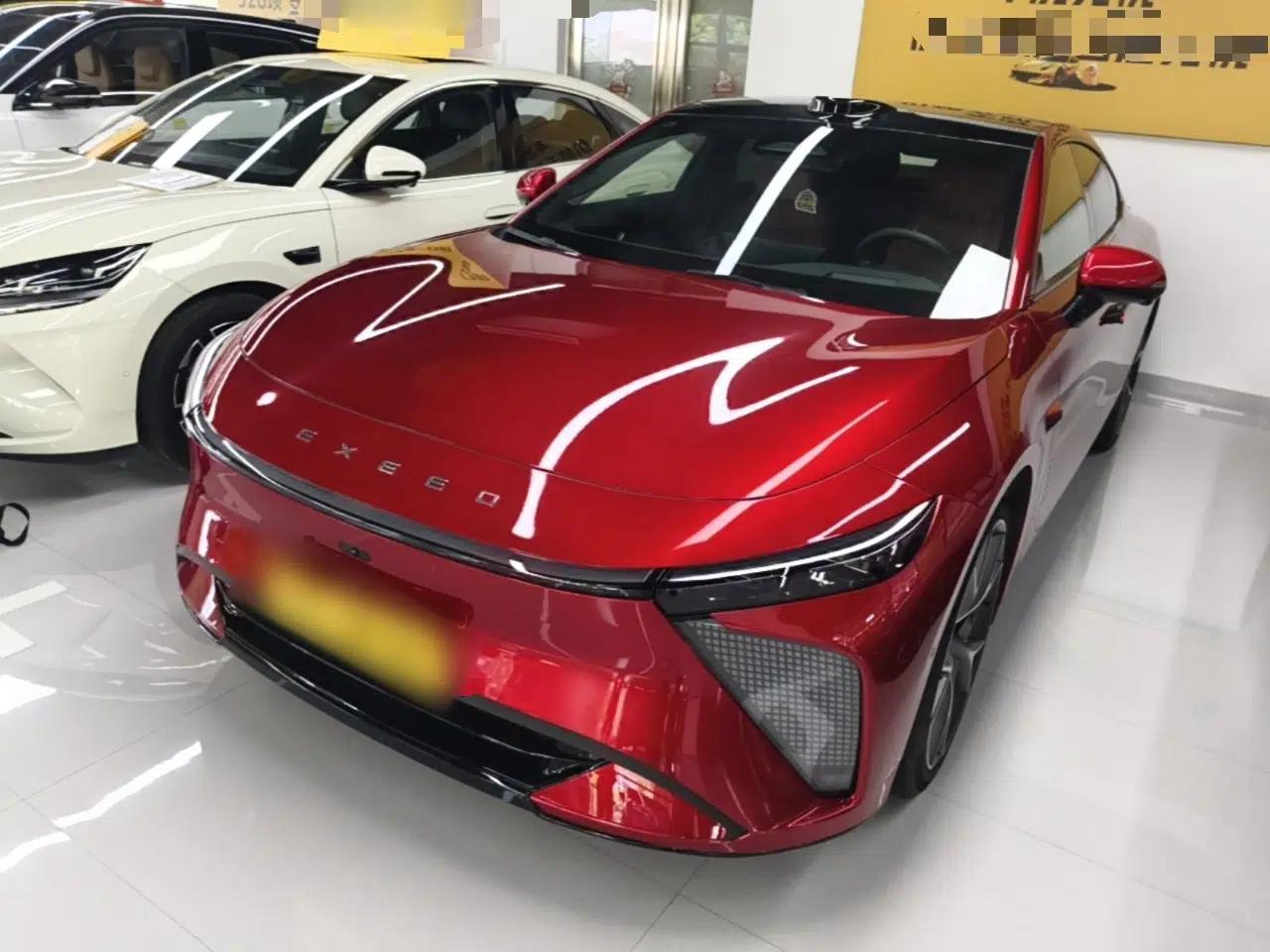 EXEED Star Era ES 2025 Pure Electric Pro Urban Driving Assistance 77 kWh — миниатюра 1