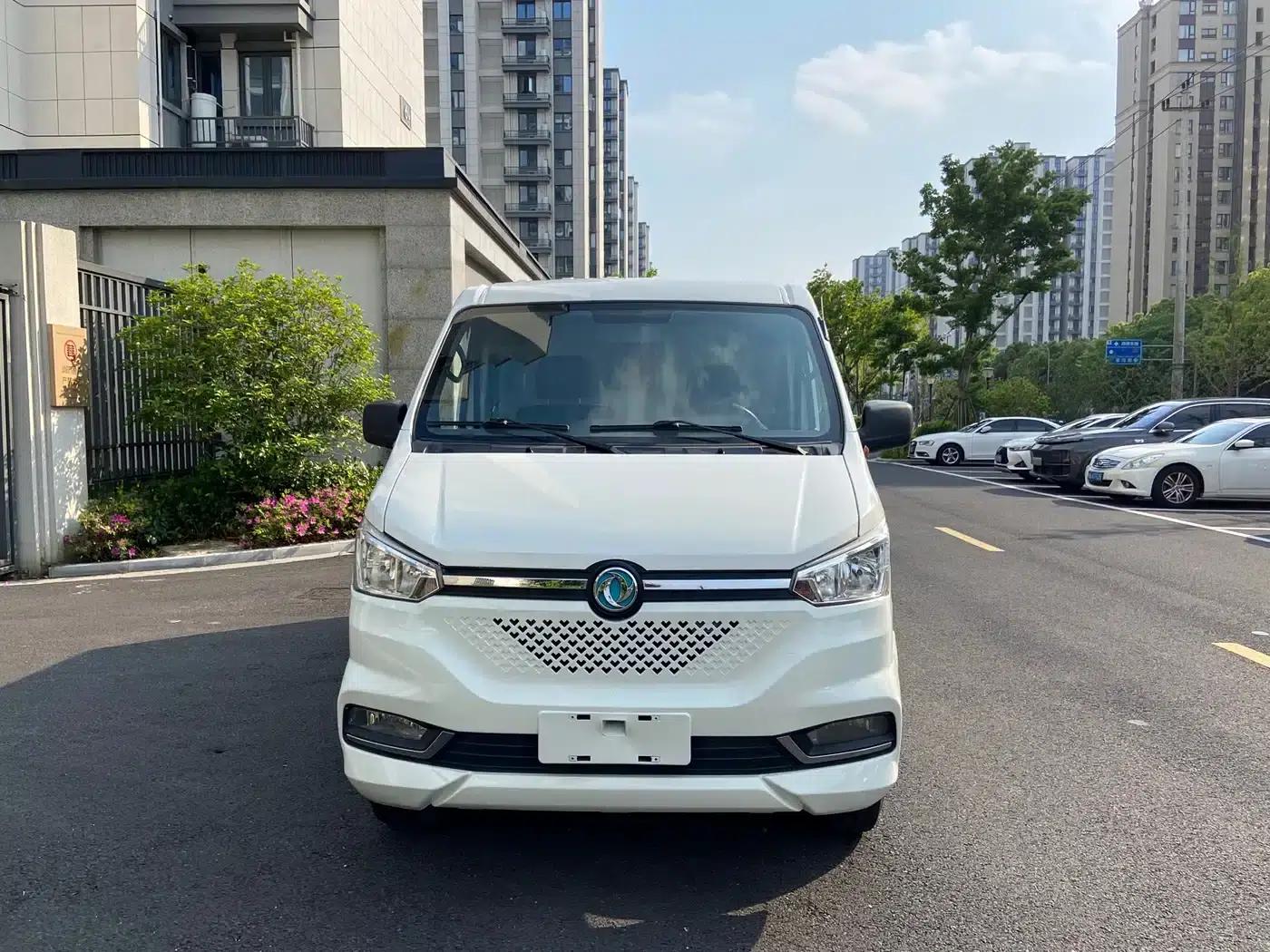 Yufeng EM26 2023 Standard Edition 41.472kWh Henan Lithium Power — миниатюра 2