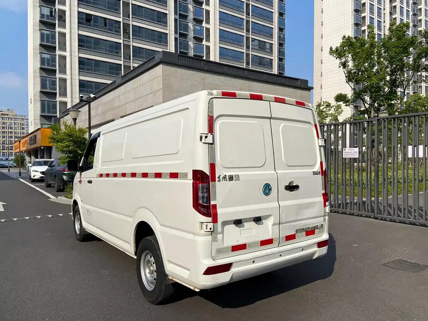 Yufeng EM26 2023 Standard Edition 41.472kWh Henan Lithium Power — миниатюра 6