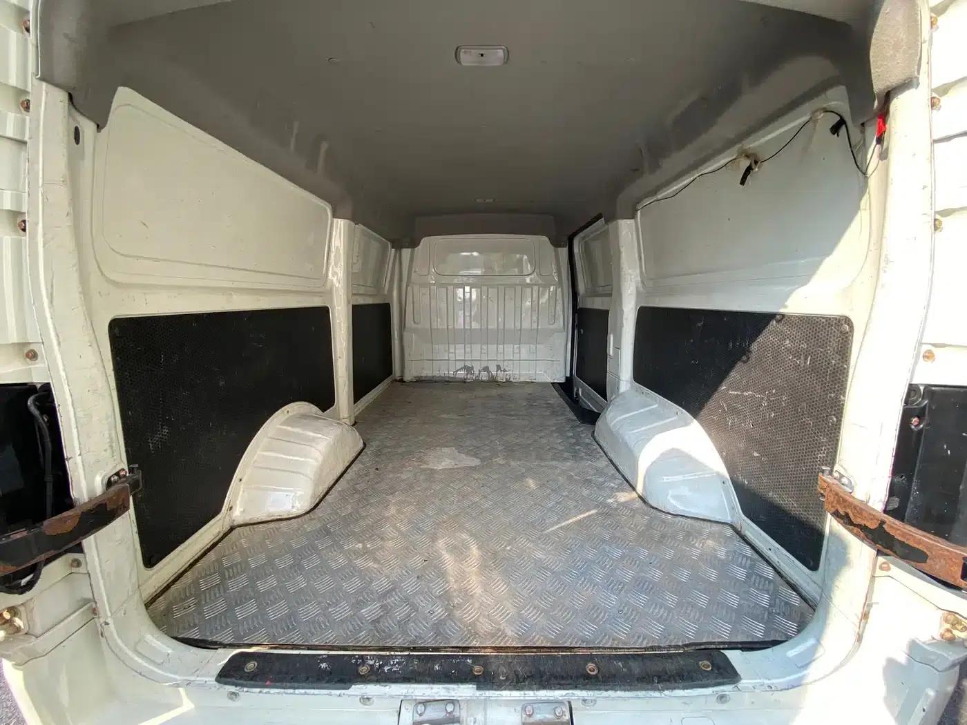 Yufeng EM26 2023 Standard Edition 41.472kWh Henan Lithium Power — миниатюра 8