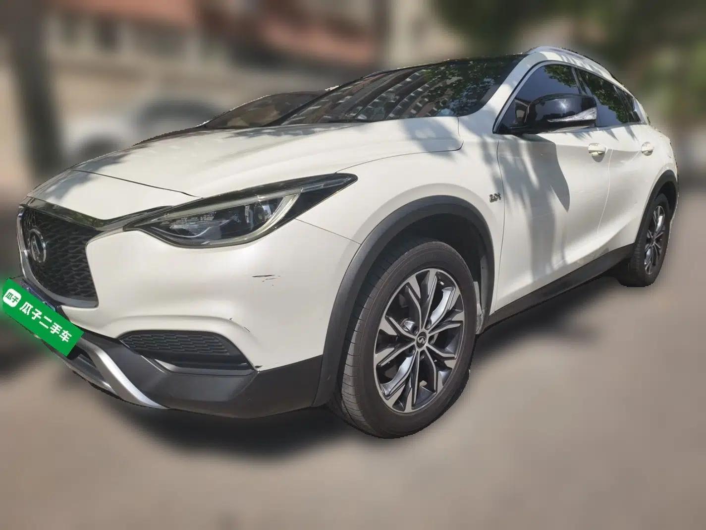 Infiniti QX30 2017 2.0T Four-Wheel Drive Fashion Edition — миниатюра 1
