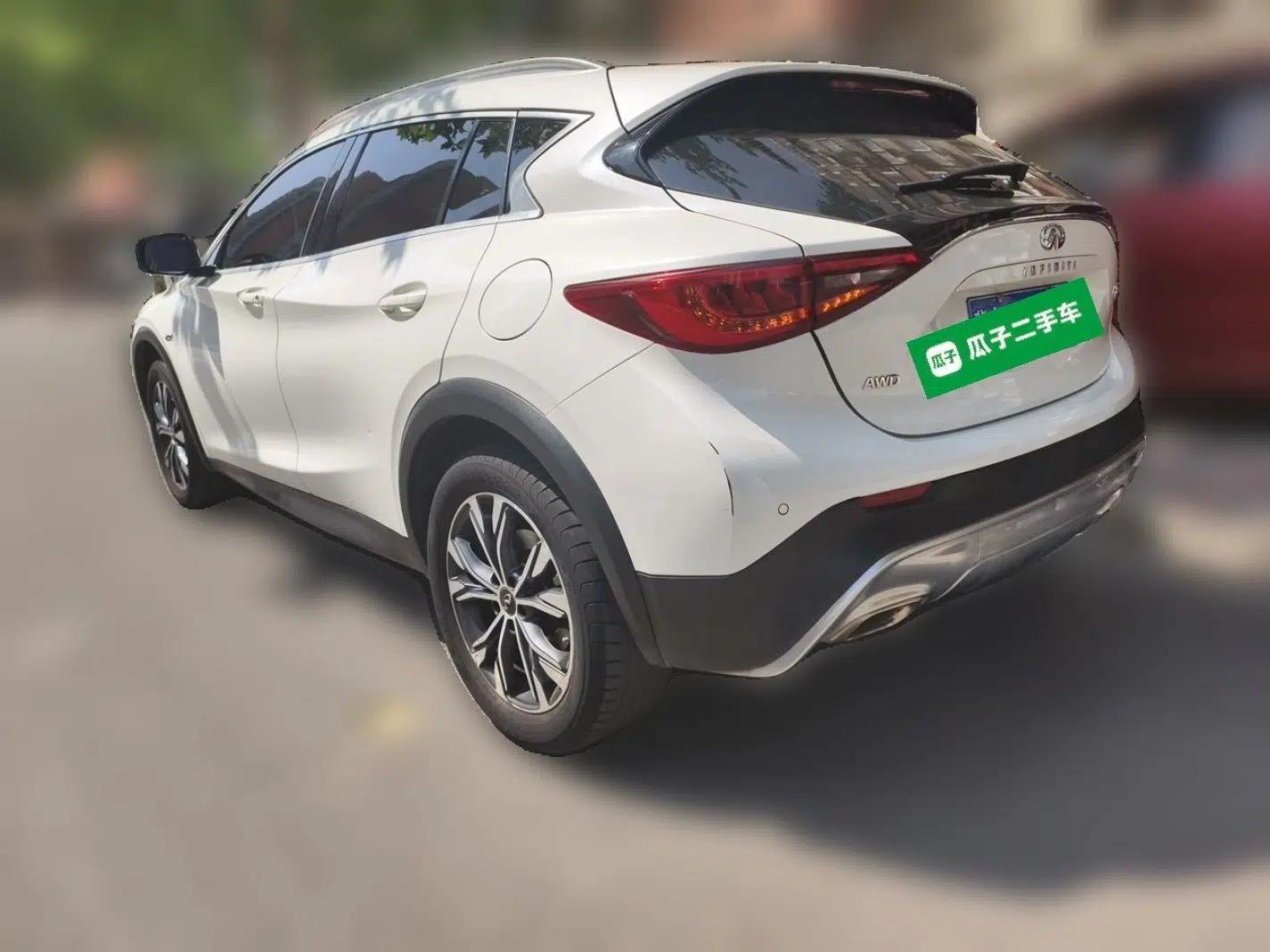 Infiniti QX30 2017 2.0T Four-Wheel Drive Fashion Edition — миниатюра 4