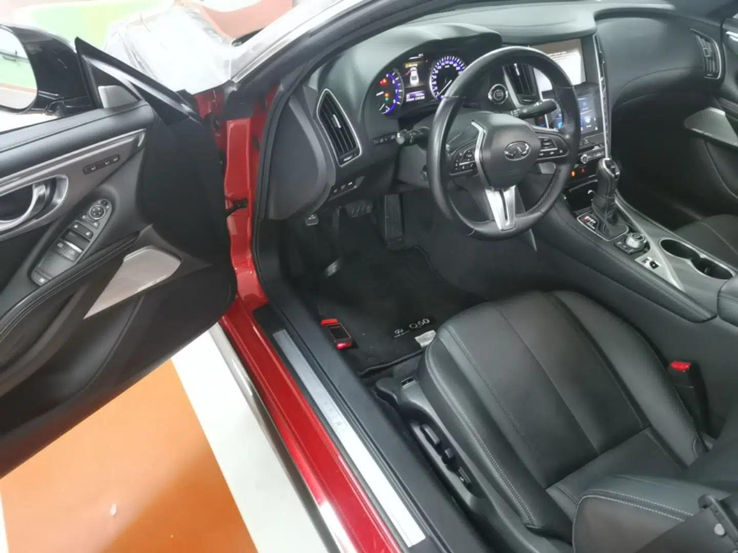 Infiniti Q60 2019 2.0T Luxury Edition — миниатюра 19