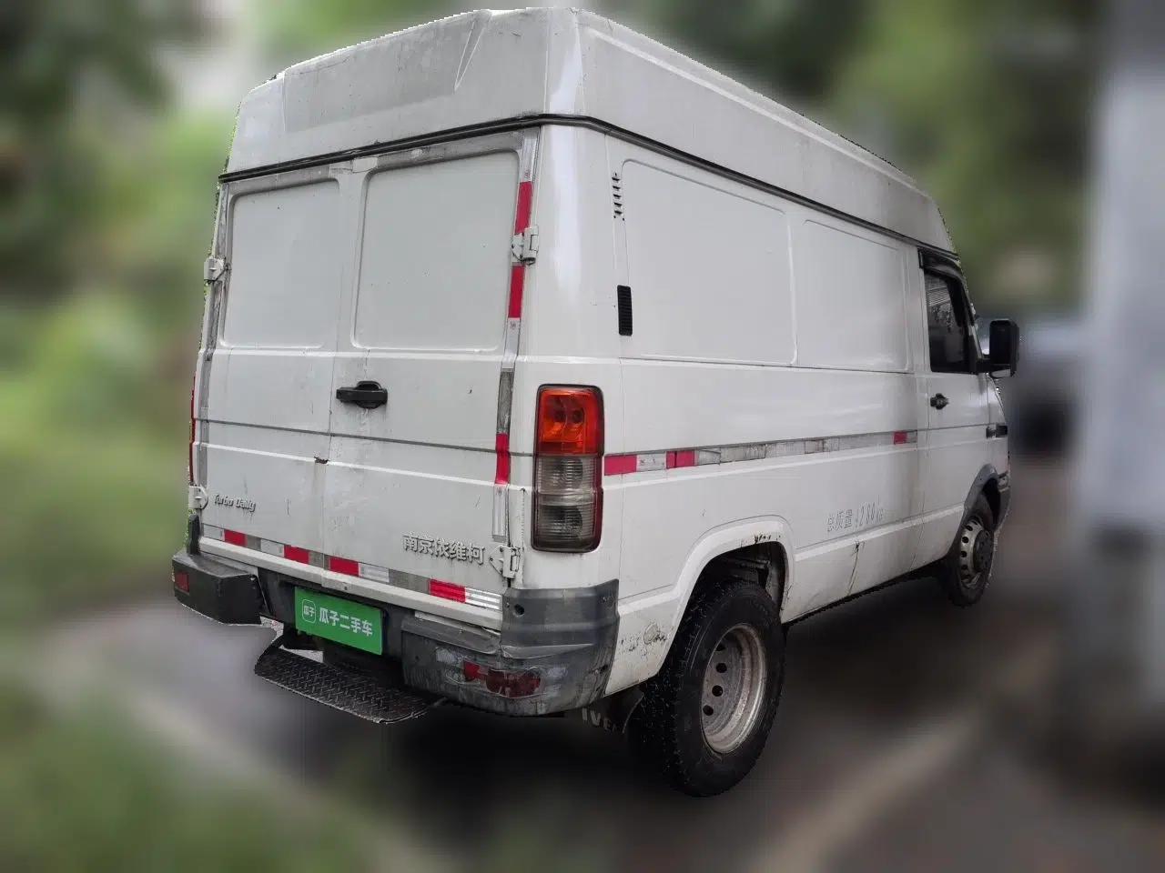 Iveco Daily 2014 2.8T-V35 NJ5044XXYQZA43S4 — миниатюра 6