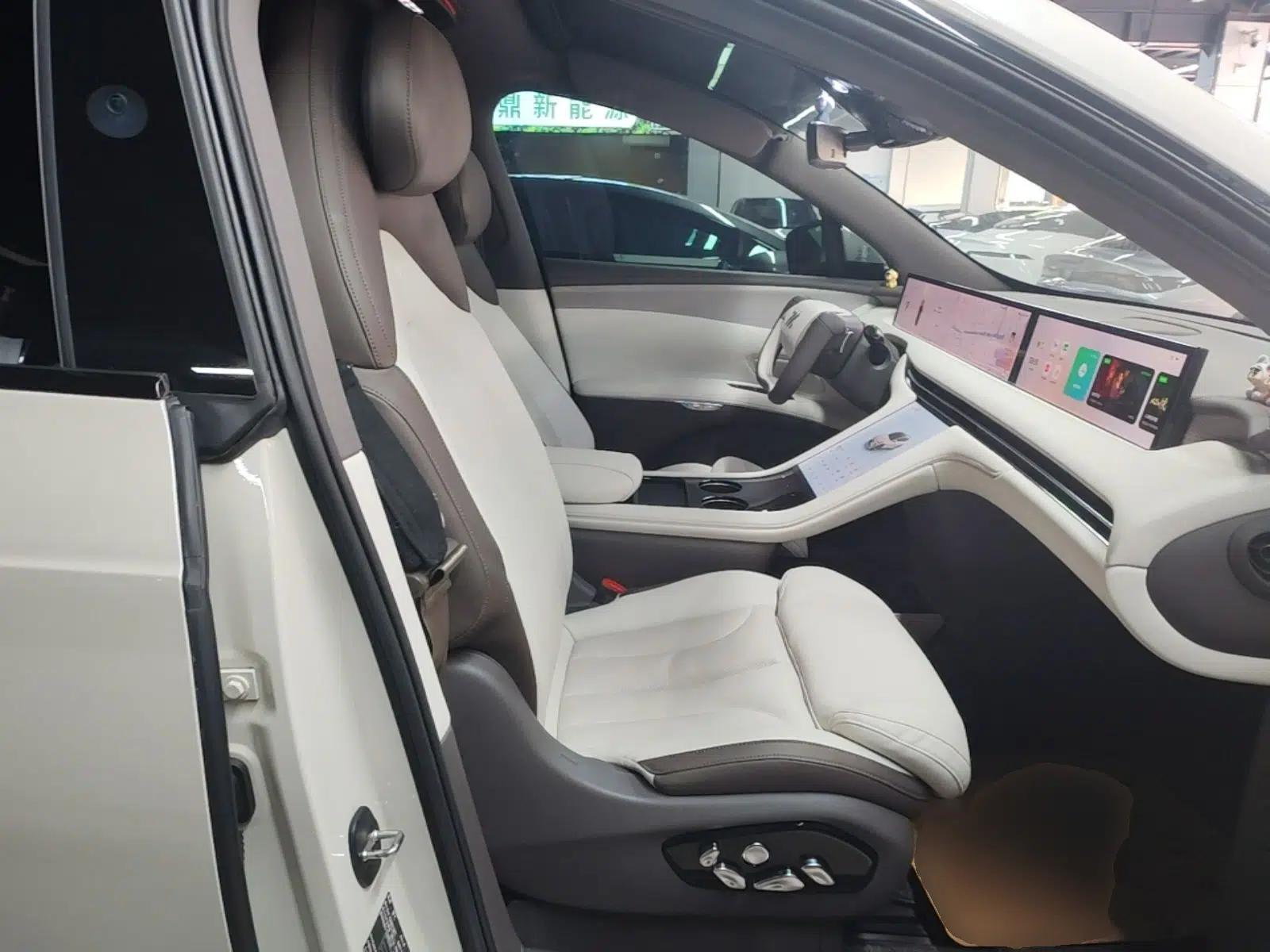 IM LS7 2023 90 kWh Elite Rear-Drive Version — миниатюра 23
