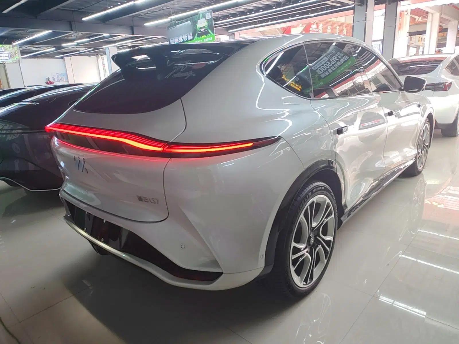 IM LS7 2023 90 kWh Elite Rear-Drive Version — миниатюра 6