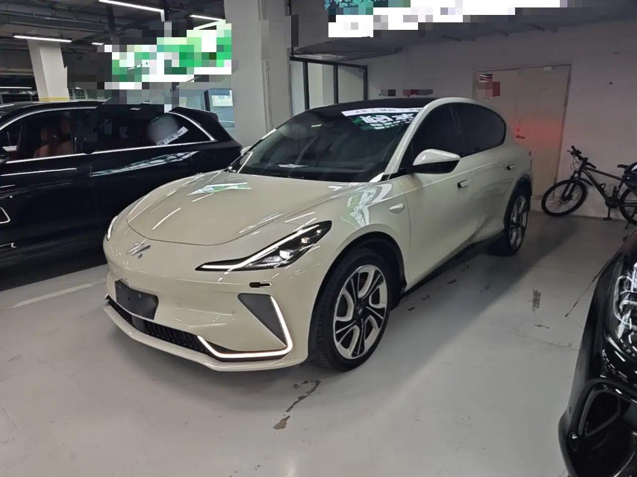 IM LS7 2023 90 kWh Elite Rear-Drive Version — миниатюра 1