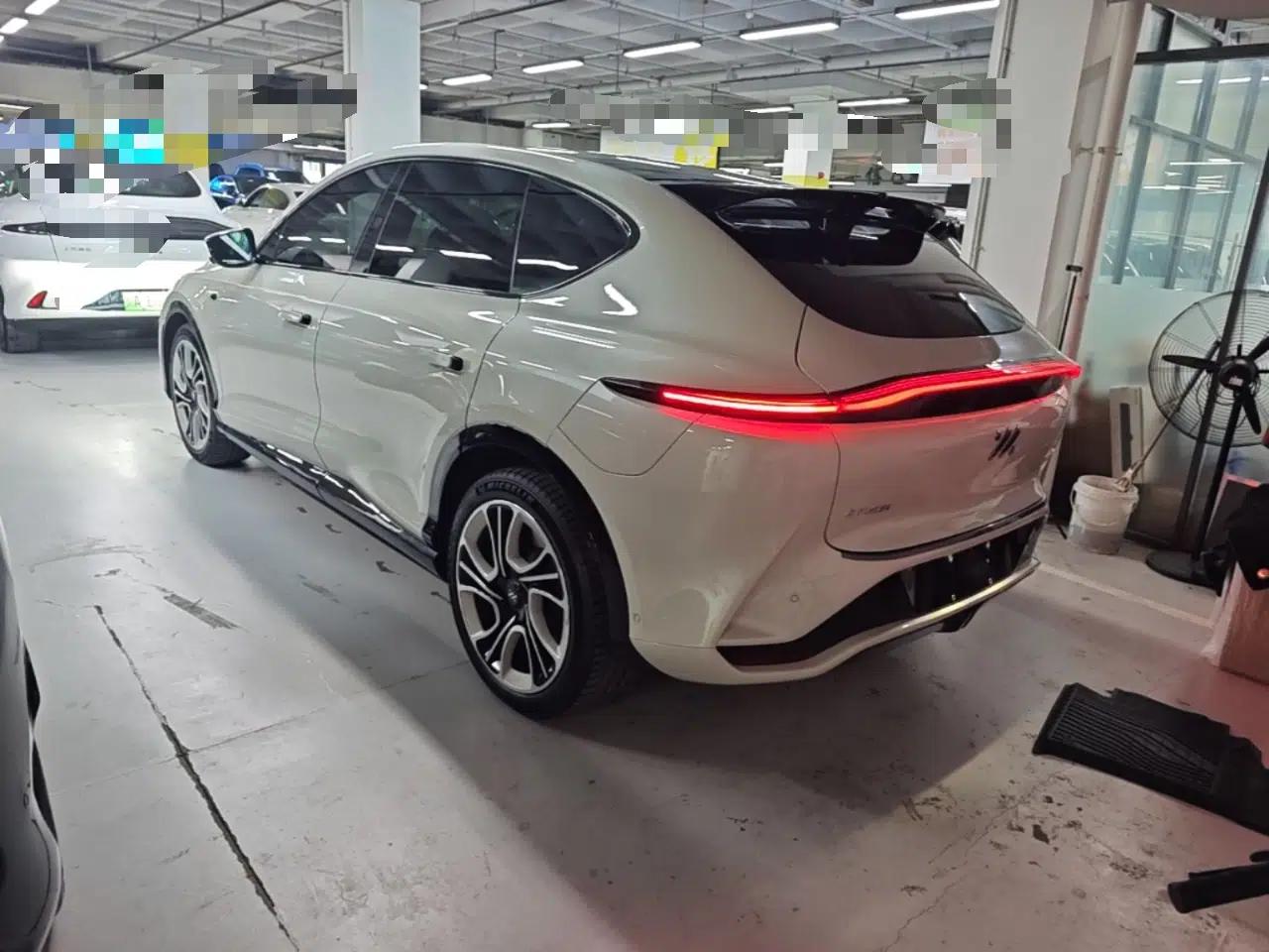 IM LS7 2023 90 kWh Elite Rear-Drive Version — миниатюра 4