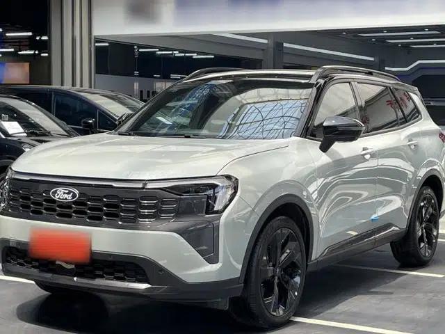 Ford Equator Sport New Energy 2025 Luxury Plus Version
