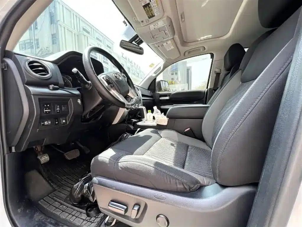 2011 Tundra 5.7 Standard — миниатюра 5