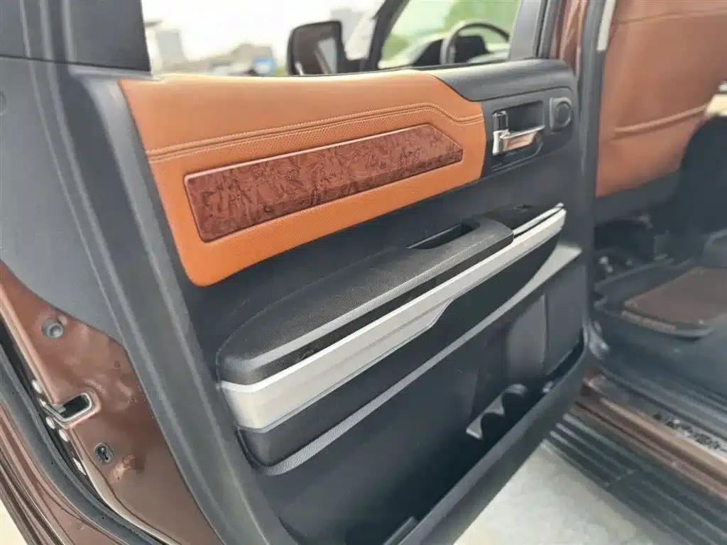 2014 Tundra 5.7L 1794 Edition — миниатюра 11