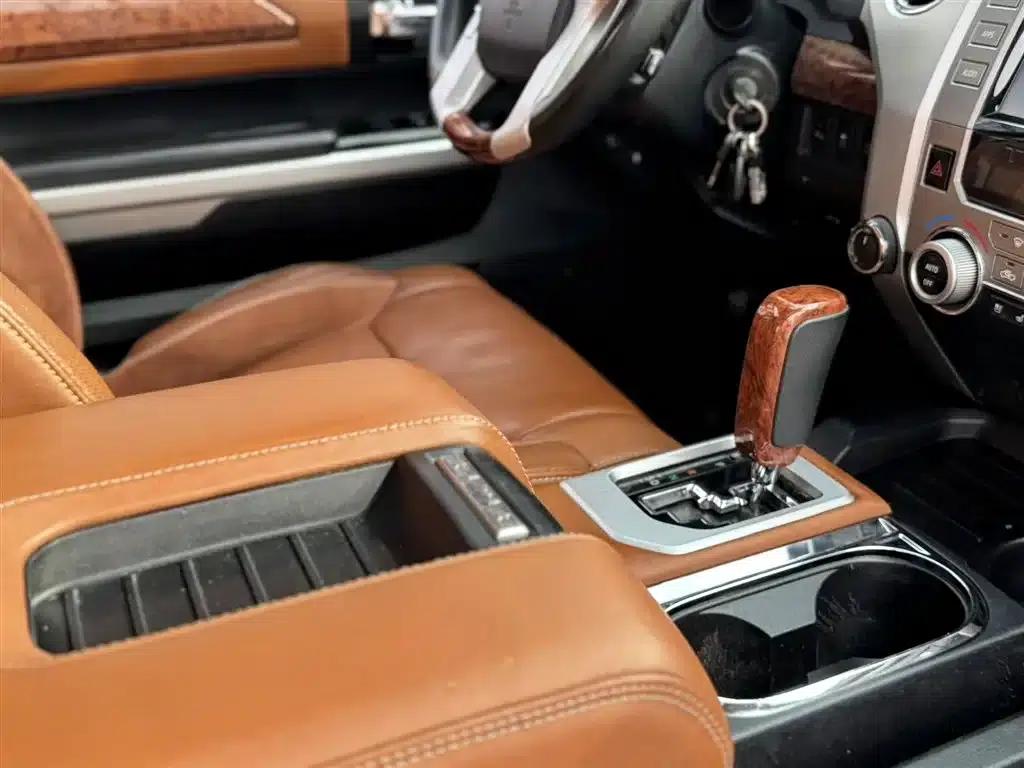 2014 Tundra 5.7L 1794 Edition — миниатюра 17