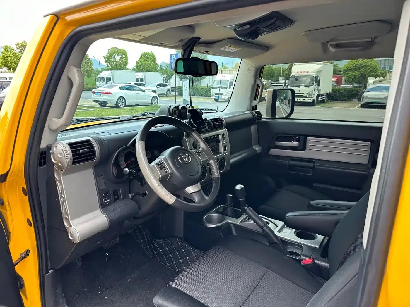 2019 FJ Cruiser 4.0L Middle East Edition — миниатюра 8