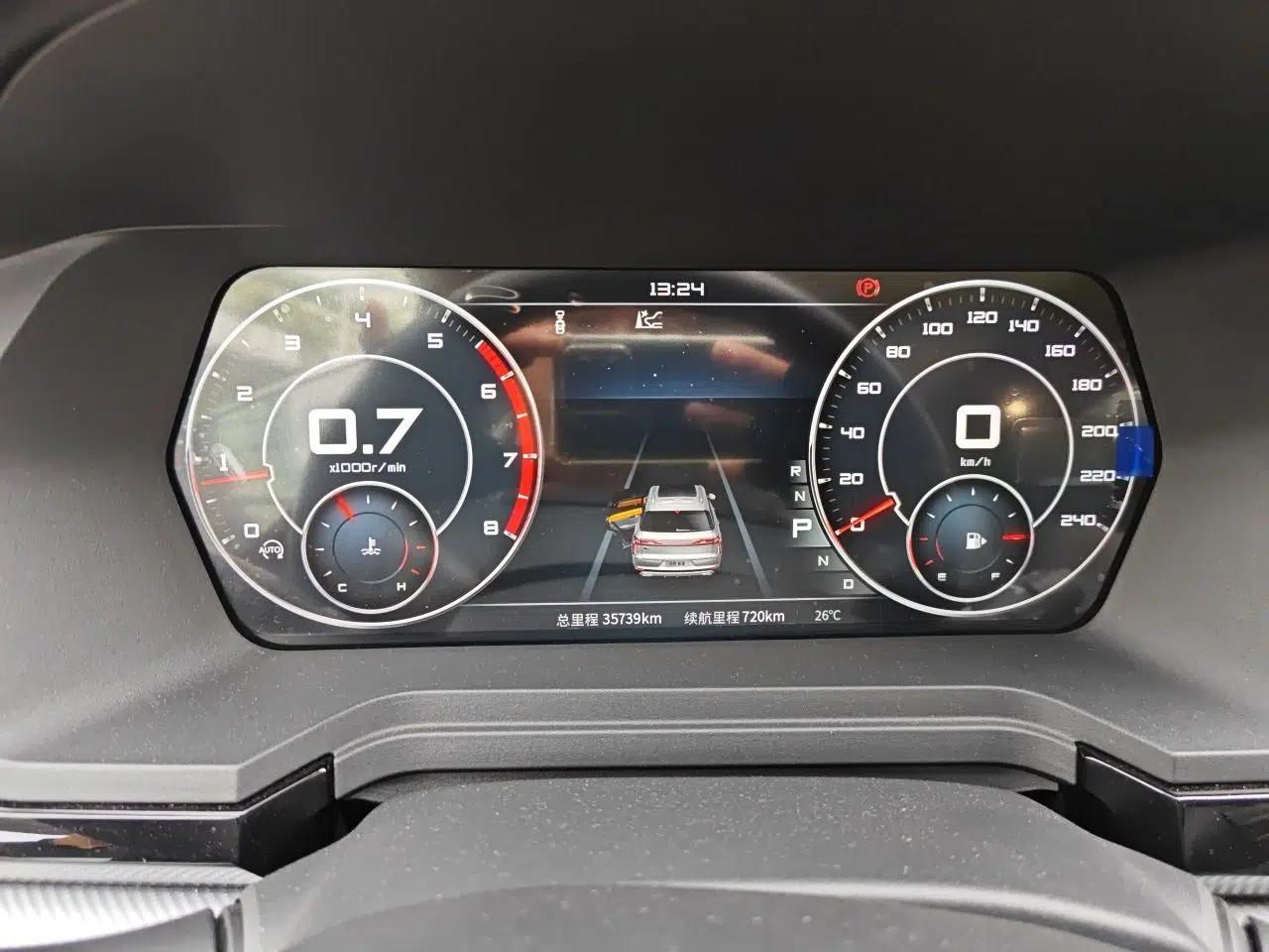 Venucia Star 2020 260T Automatic 48V Mild Hybrid Turbocharged Star Edition — миниатюра 12