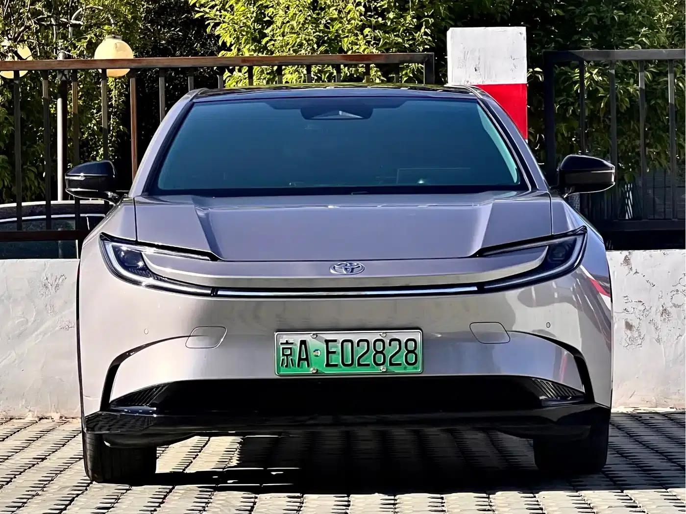 Toyota BZ5 2025 550 JOY — миниатюра 3