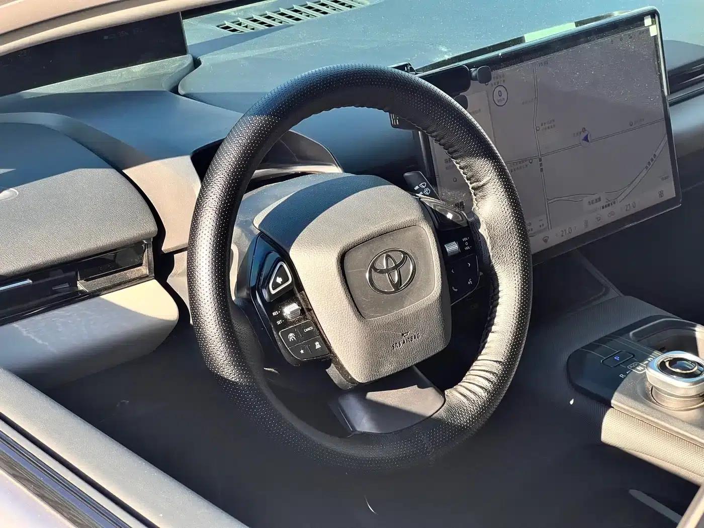 Toyota BZ5 2025 550 JOY — миниатюра 10