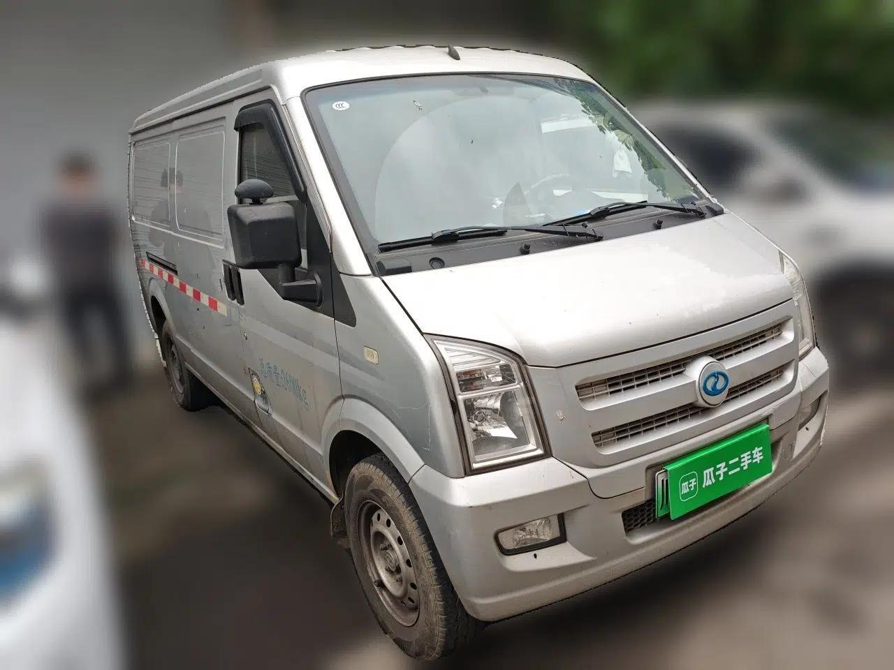 Ruichi EC35 2021 EC35 II Creative Edition 36.288 kWh — миниатюра 3