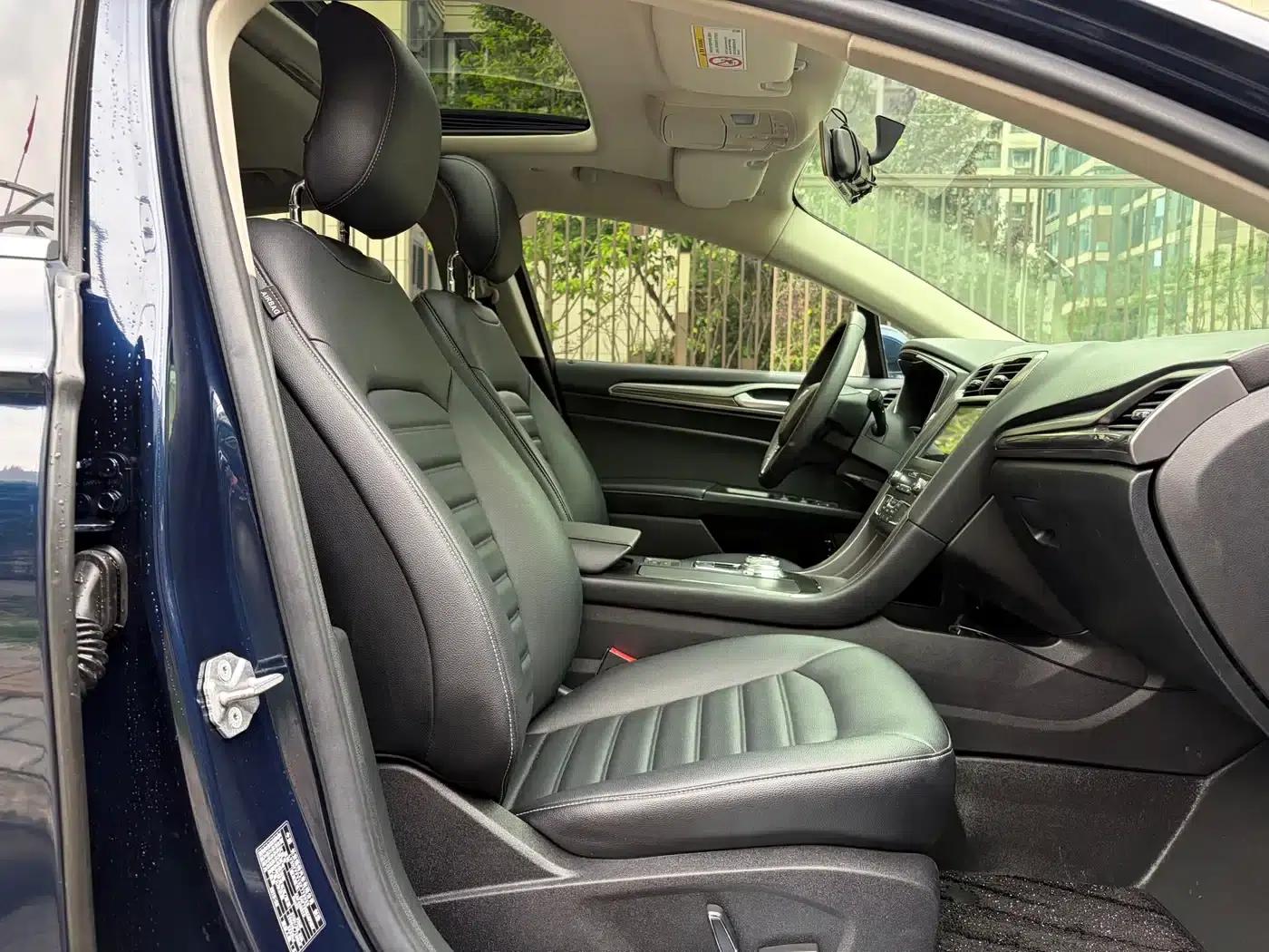 Mondeo PHEV 2018 2.0 PHEV Intelligent Control Fashion Model (National VI Emission Standard) — миниатюра 12