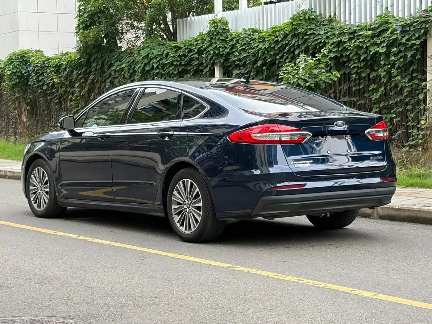 Mondeo PHEV 2018 2.0 PHEV Intelligent Control Fashion Model (National VI Emission Standard) — миниатюра 13