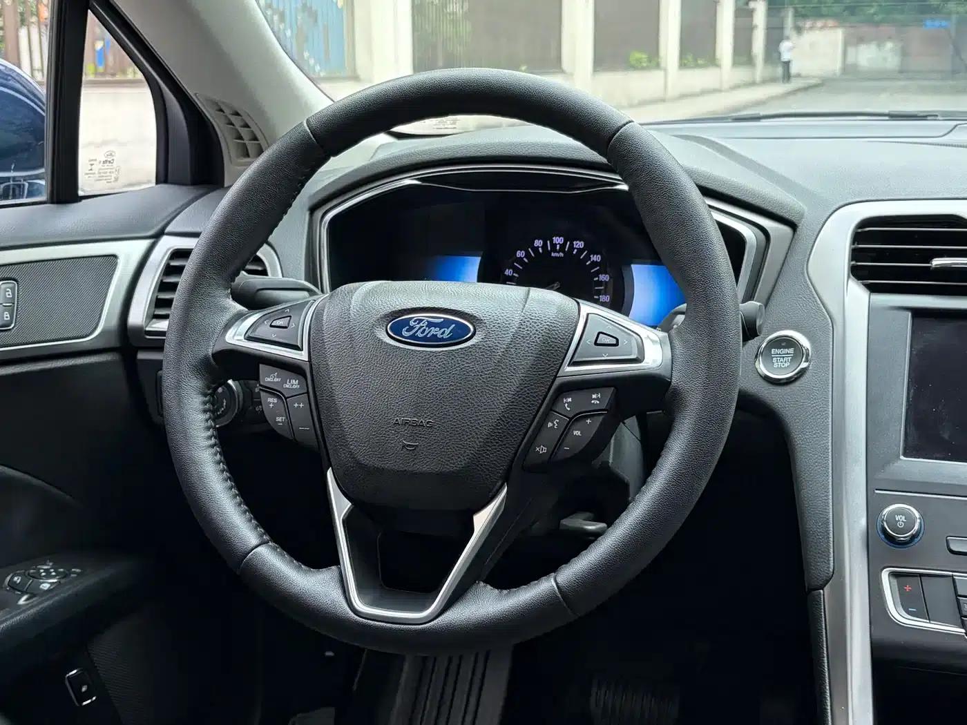 Mondeo PHEV 2018 2.0 PHEV Intelligent Control Fashion Model (National VI Emission Standard) — миниатюра 19