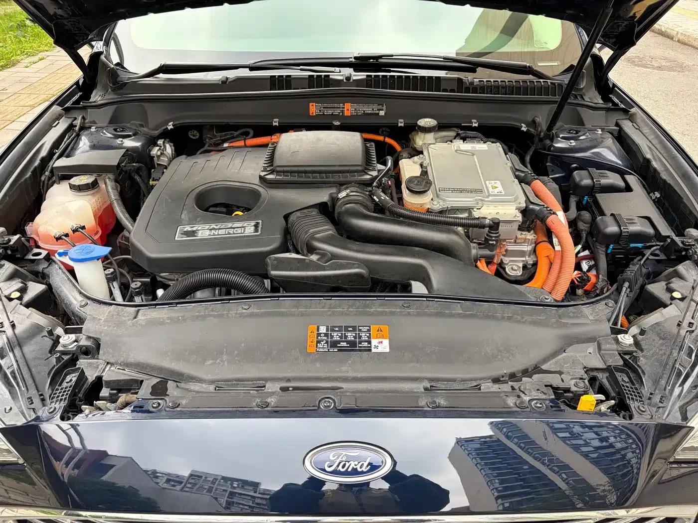 Mondeo PHEV 2018 2.0 PHEV Intelligent Control Fashion Model (National VI Emission Standard) — миниатюра 22