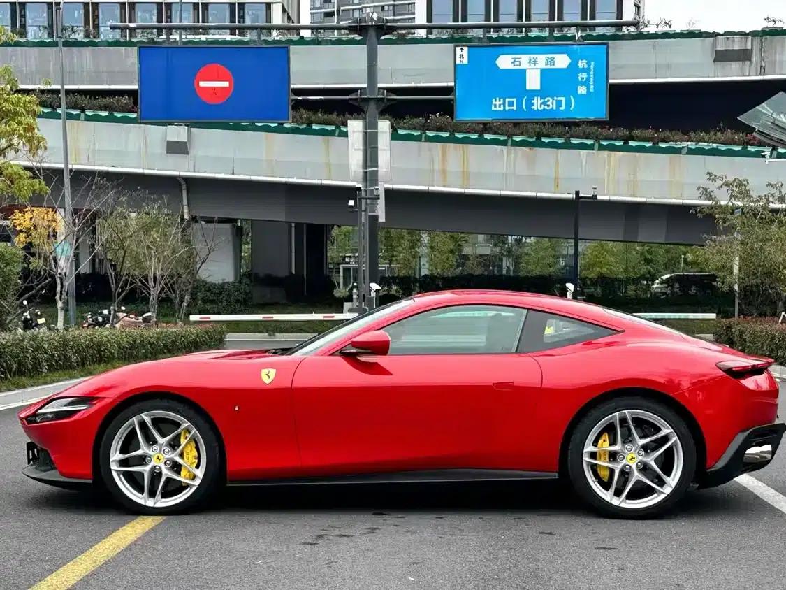 Roma 2020 3.9T V8 — миниатюра 3
