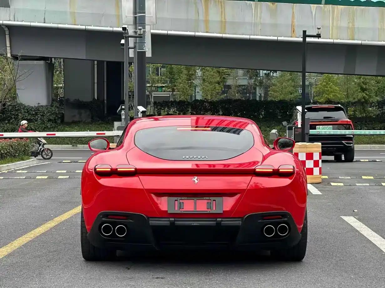 Roma 2020 3.9T V8 — миниатюра 8