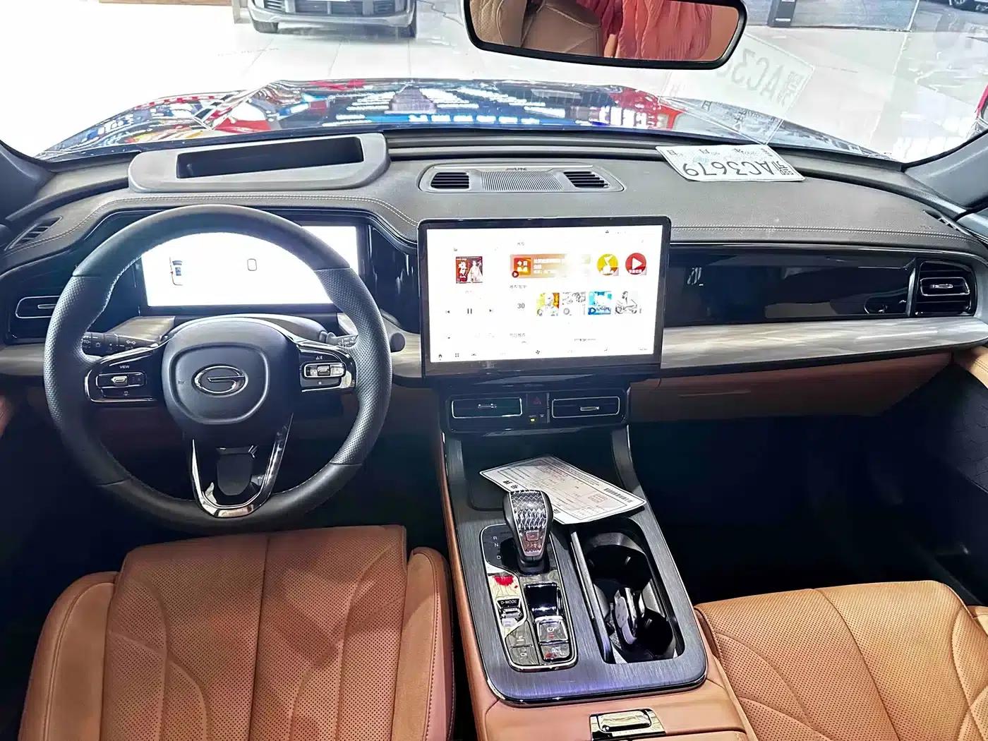 Trumpchi ES9 2024 PHEV 143km Pro+ — миниатюра 15