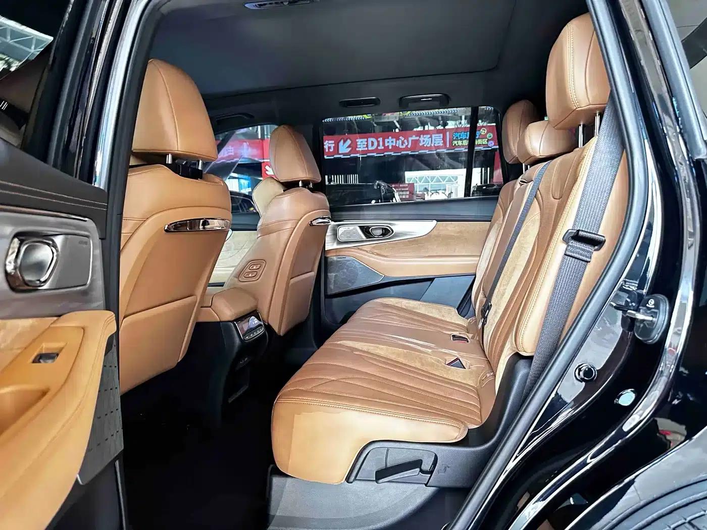 Trumpchi ES9 2024 PHEV 143km Pro+ — миниатюра 10