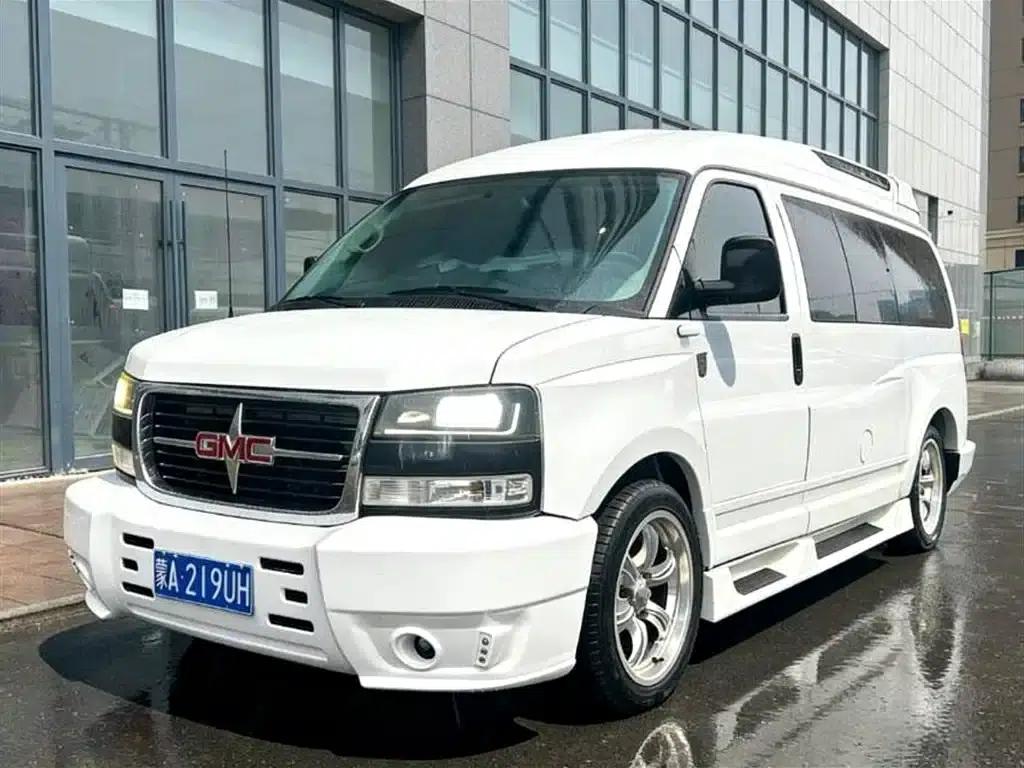 2013 SAVANA 5.3L 1500 Sport Edition — миниатюра 1
