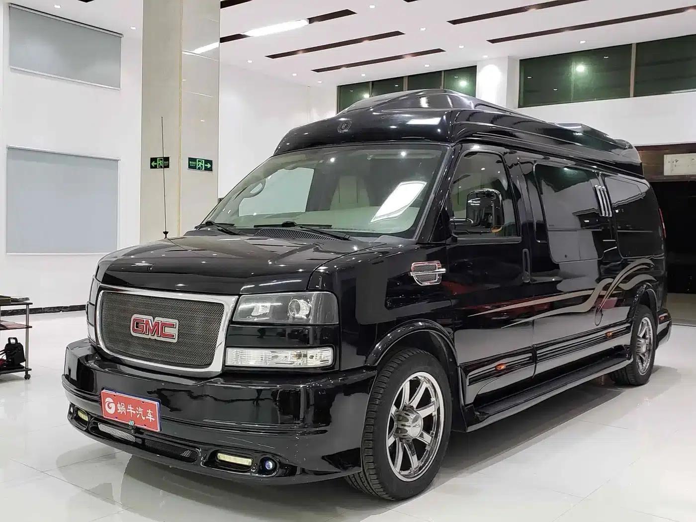 2014 SAVANA 6.0L Long Wheelbase Leader Edition — миниатюра 15