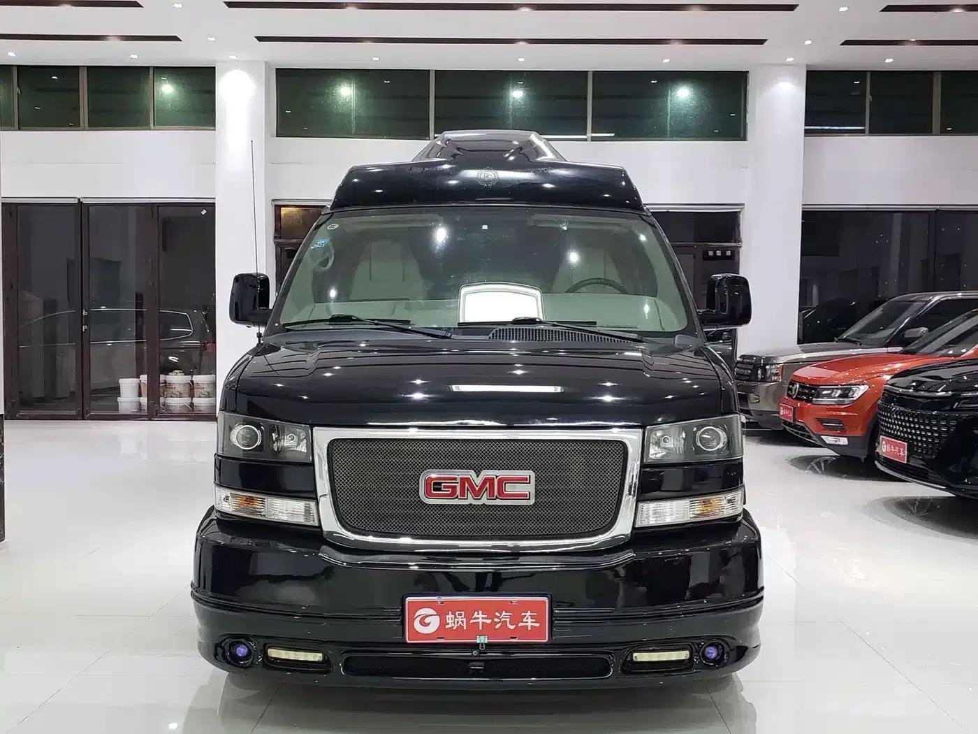 2014 SAVANA 6.0L Long Wheelbase Leader Edition — миниатюра 16