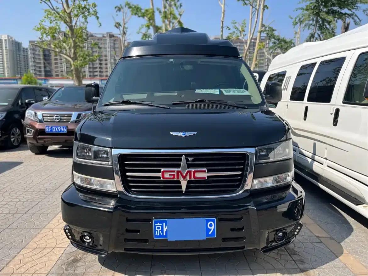 2014 SAVANA 5.3L AWD Leader Edition — миниатюра 2