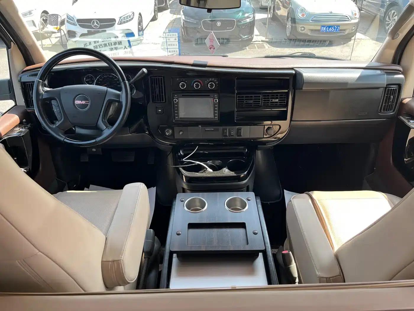 2016 SAVANA 5.3L 1500 2WD Premium Edition — миниатюра 18