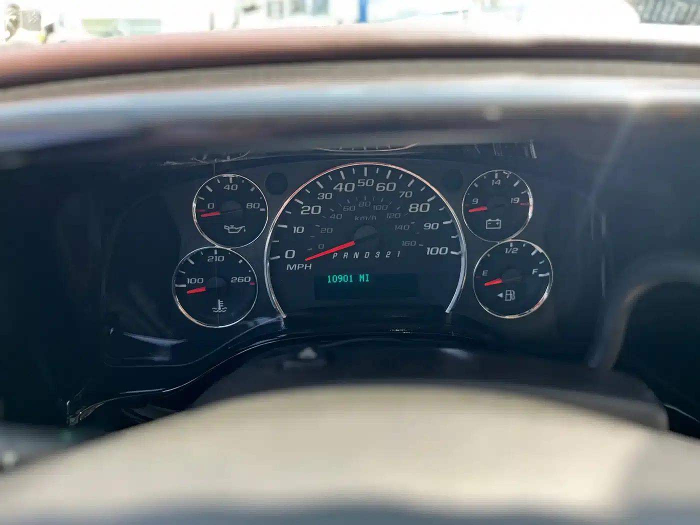 2016 SAVANA 5.3L 1500 2WD Premium Edition — миниатюра 10
