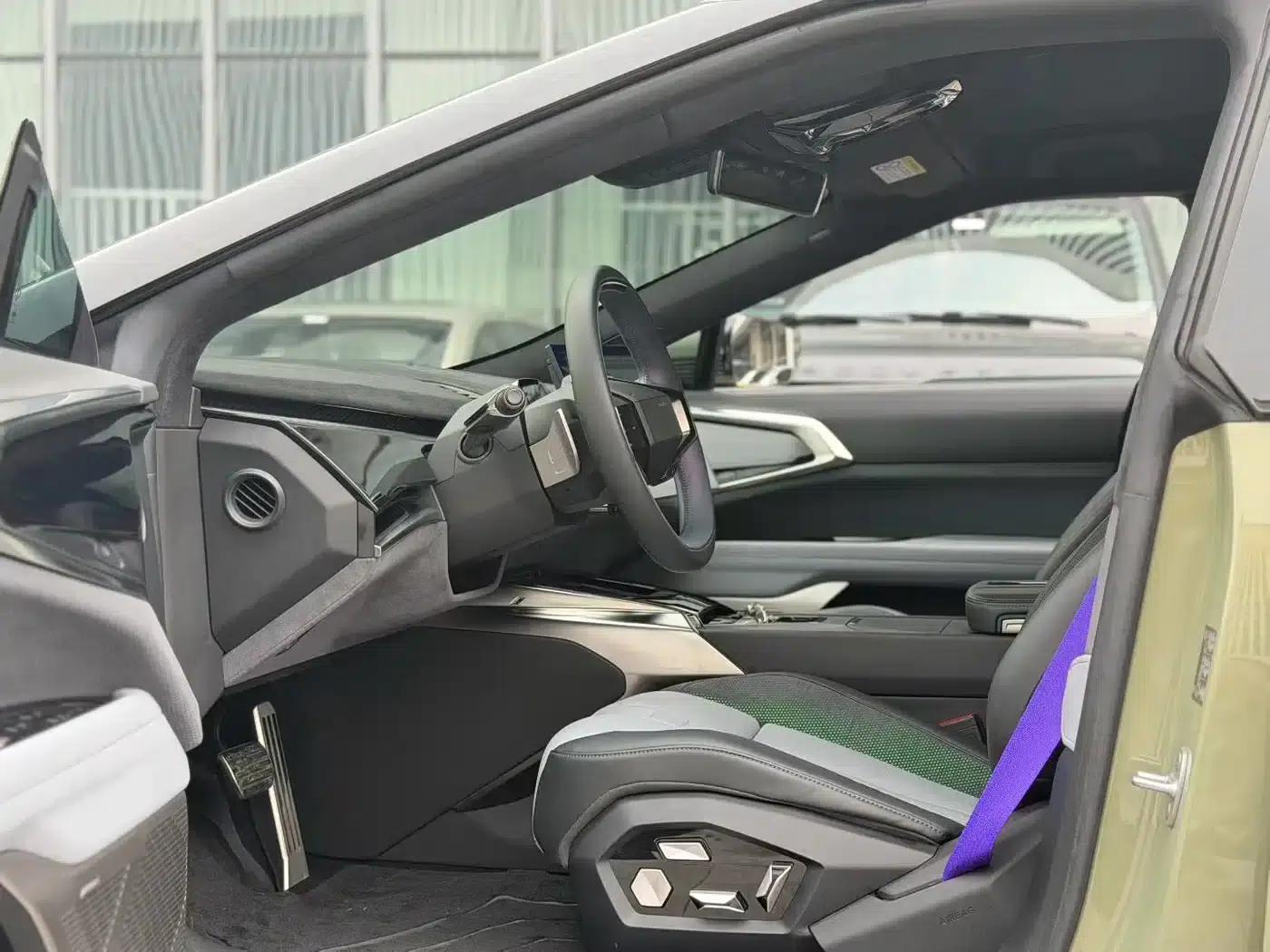 2023 HiPhi Z (Four-seater version) — миниатюра 4