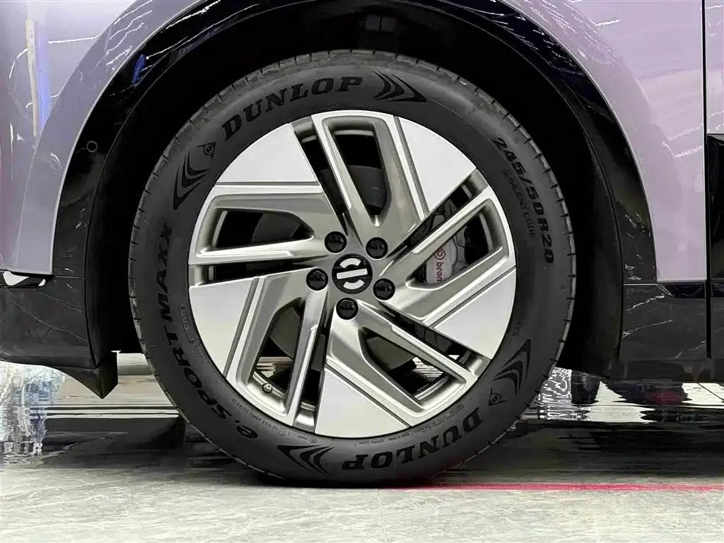 HiPhi Y 2023 560km Pioneer Edition — миниатюра 6