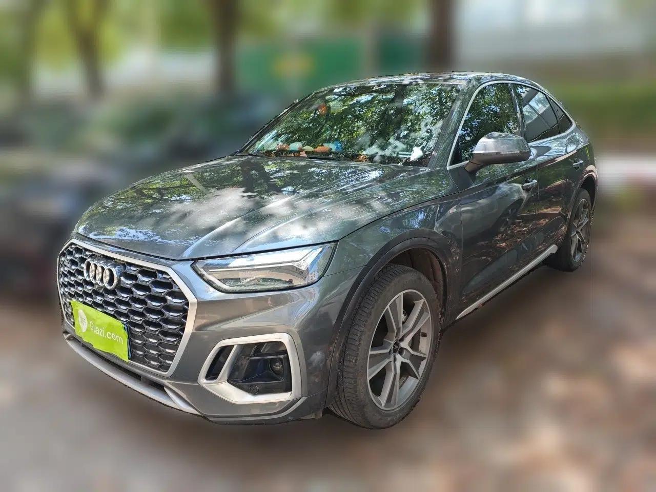 Audi Q5L Sportback 2021 40 TFSI Luxury Edition — миниатюра 1